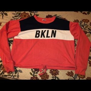 Forever 21 Brooklyn crop top sweater